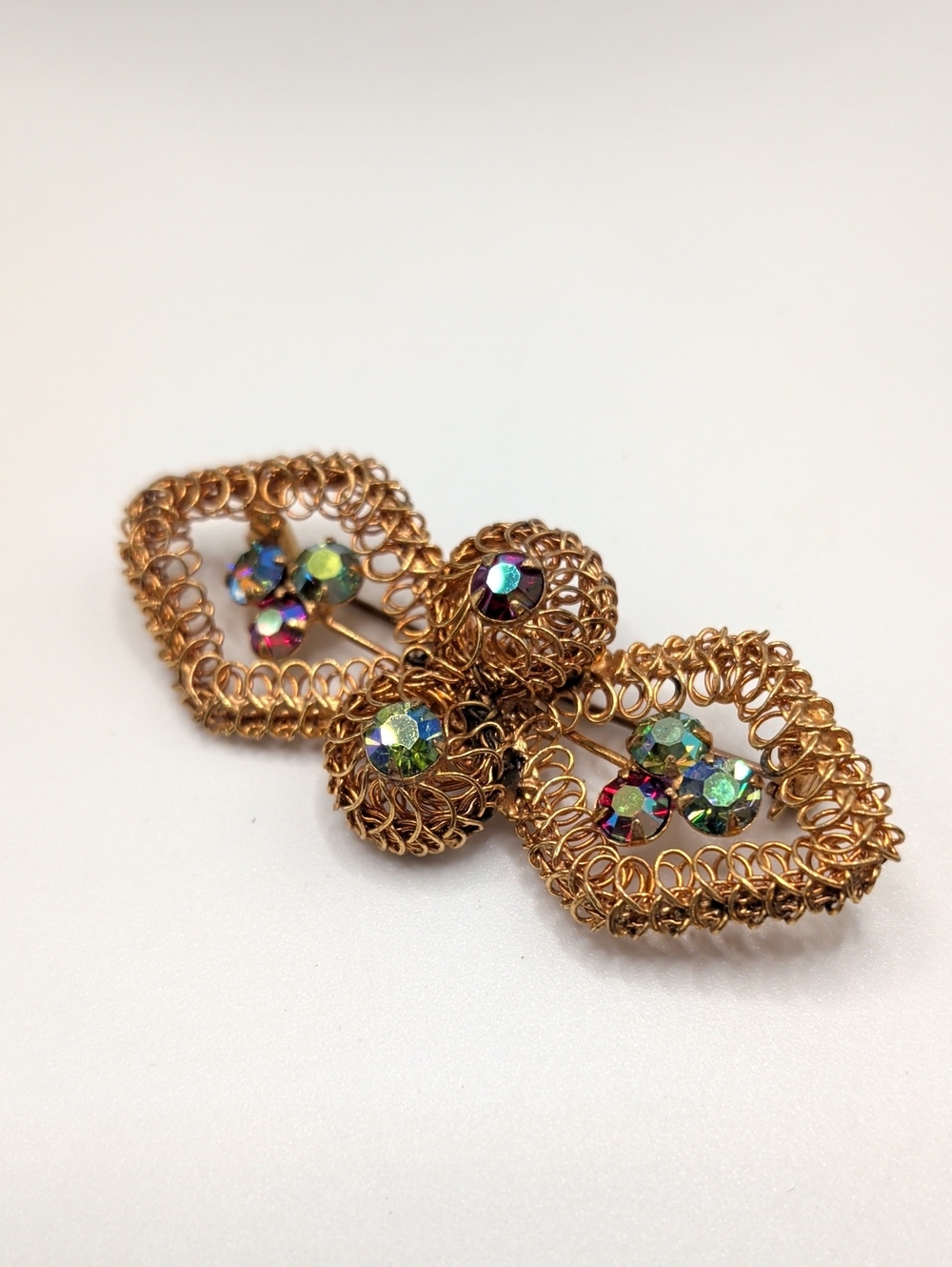 Gold Filigree Vtg Aurora Borealis Rhinestone Unsigned Made In Austria Brooch